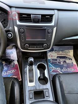 نیسان ئەلتیما